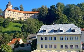 Rozmberk Inn